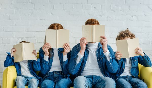 Imatge de l'agenda Club de lectura i d'expressió creativa: Adolescents amb veu pròpia.