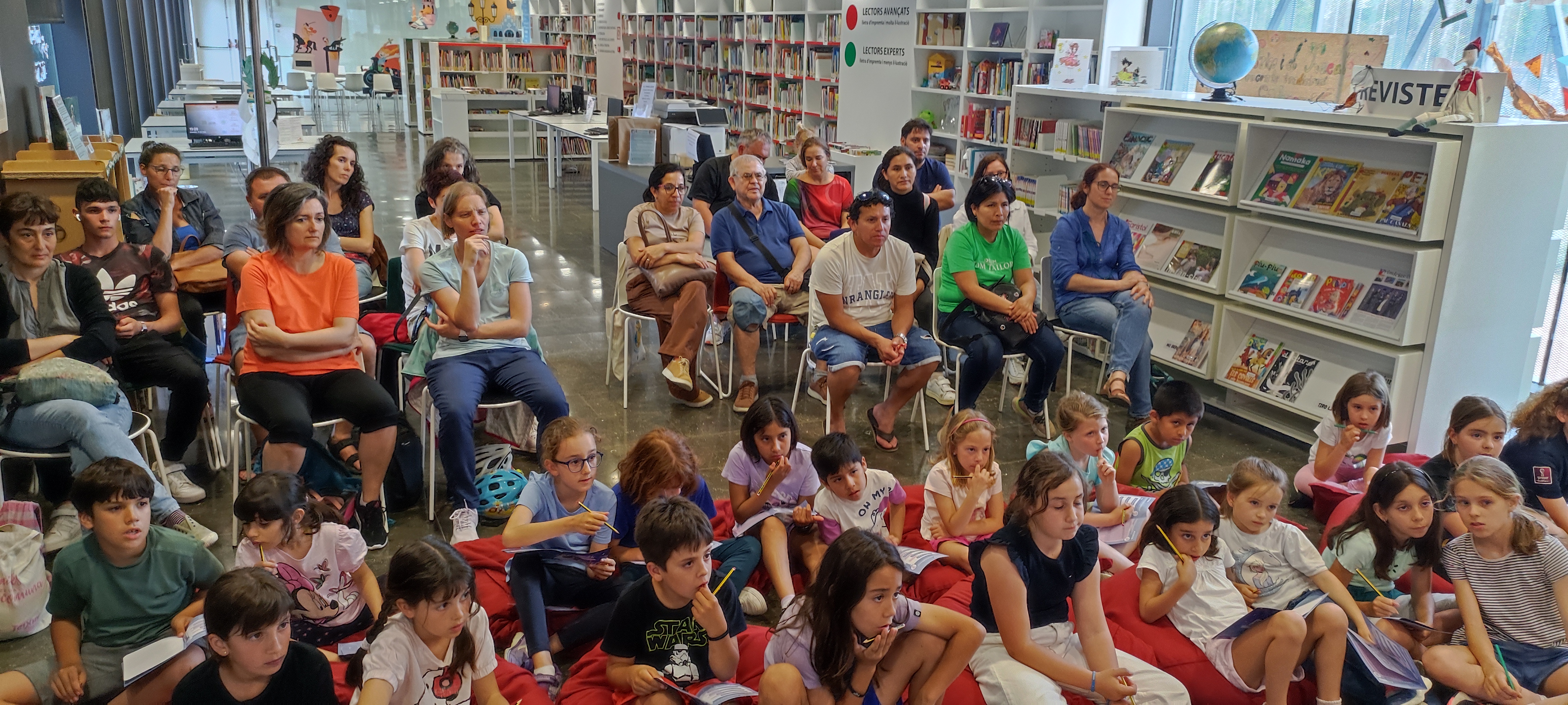 Els infants de Reus derroten el Tiberivirus a la Supernit a les Biblioteques