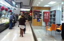 La Biblioteca dóna suport als dos punts nous d'intercanvi de llibres situats als mercats municipals
