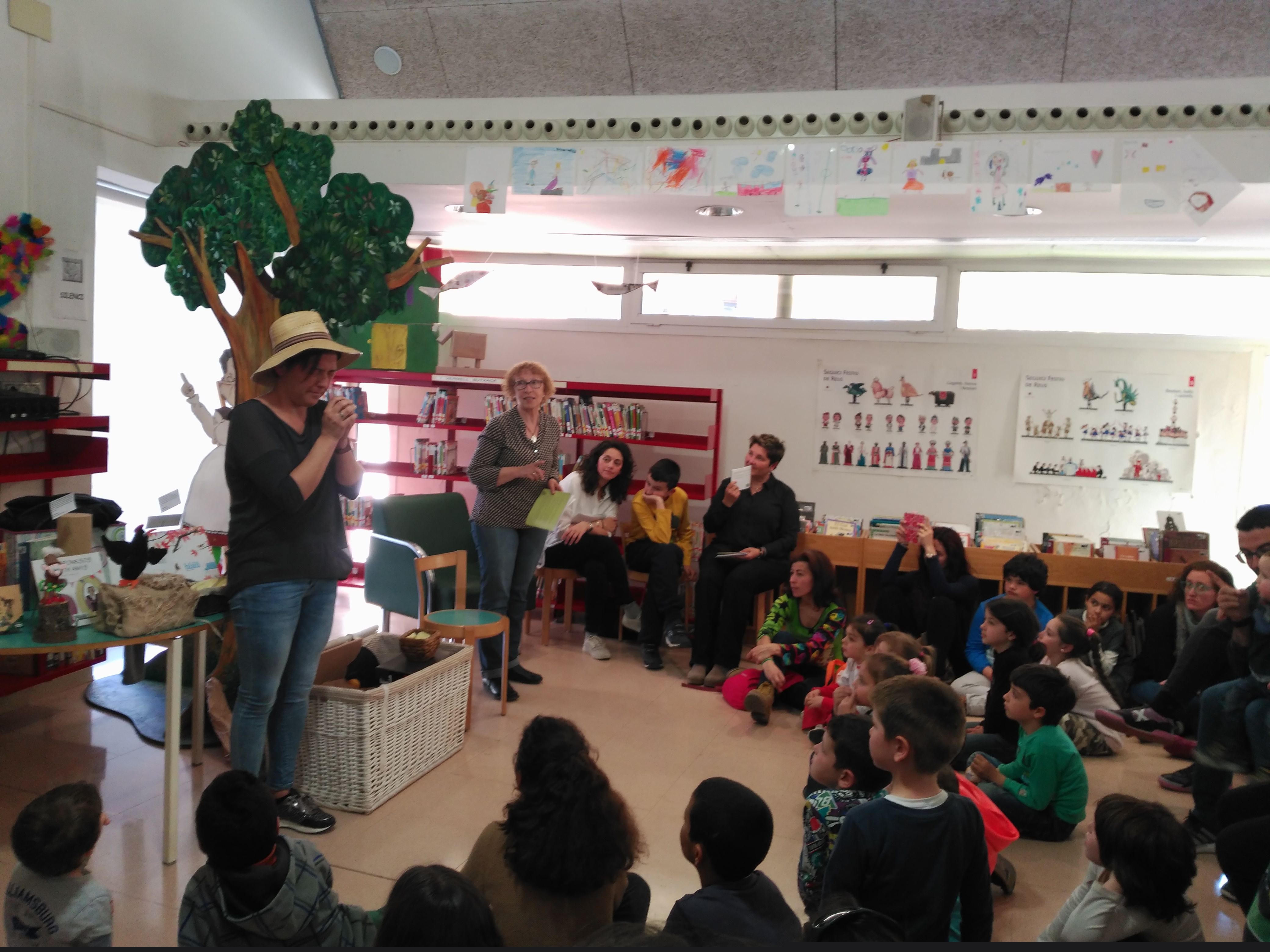A la Sala Infantil de les biblioteques celebrem el Dia Internacional del Llibre Infantil amb els autors locals