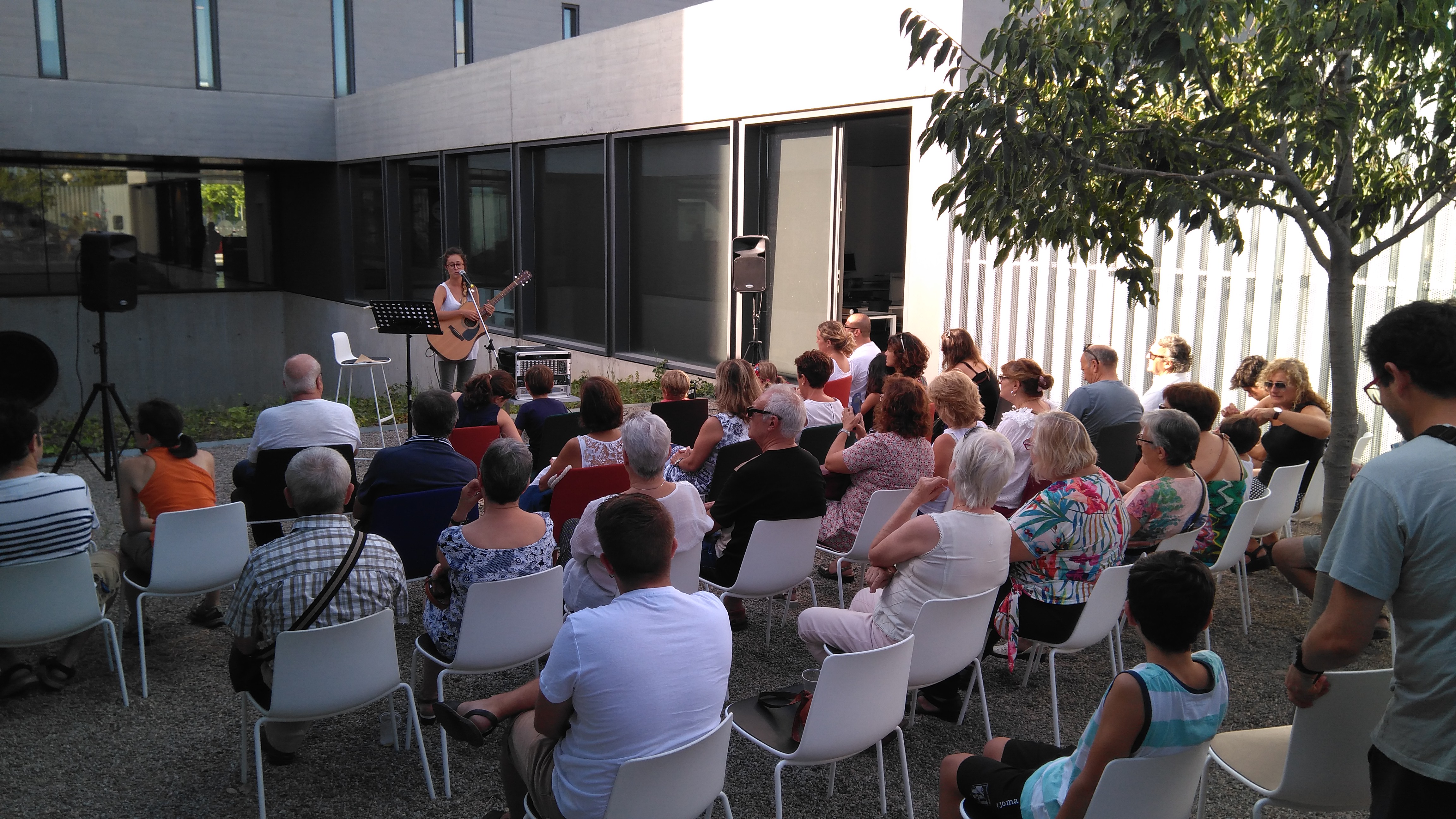 Segon concert del cicle d'estiu Biblioteca chill out